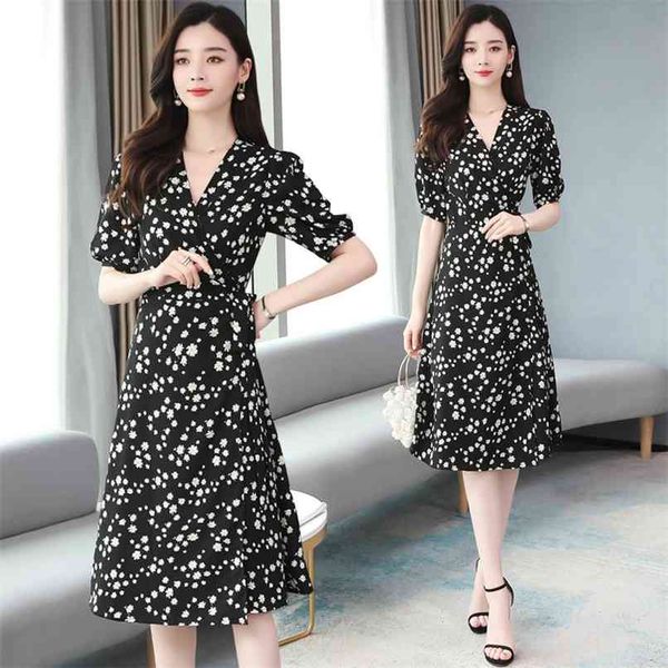 black daisy print chiffon midi dresses summer vintage plus size sundress women elegant bodycon party vestidos 210528, Black;gray
black daisy print chiffon midi dresses summer vintage plus size sundress women elegant bodycon party vestidos 210528, Black;gray