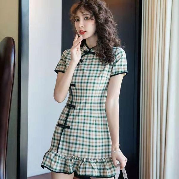 ethnic clothing chinese dress satin vintage plaid women oriental robe cheongsam modern qipao female china elegant casual party year clothes, Red
ethnic clothing chinese dress satin vintage plaid women oriental robe cheongsam modern qipao female china elegant casual party year clothes, Red