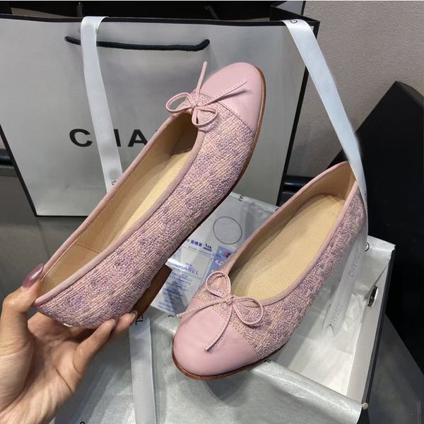 2021 autumn new small fragrance butterfly net red versatile flat sole heel shoes round head shallow mouth ballet, Black
2021 autumn new small fragrance butterfly net red versatile flat sole heel shoes round head shallow mouth ballet, Black