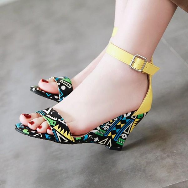 summer high-heeled shoes roman wedge heel sandals female word buckle color matching, Black
summer high-heeled shoes roman wedge heel sandals female word buckle color matching, Black