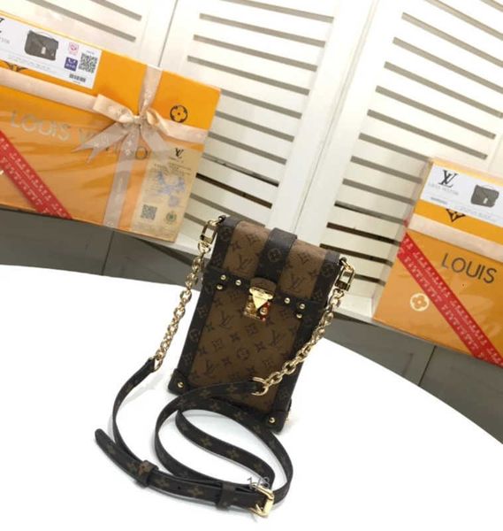 totes brand designer luxury m67873 spring and summer shoulder female bag new mini shoulder bag handbags iconic bags handles cross body b
totes brand designer luxury m67873 spring and summer shoulder female bag new mini shoulder bag handbags iconic bags handles cross body b