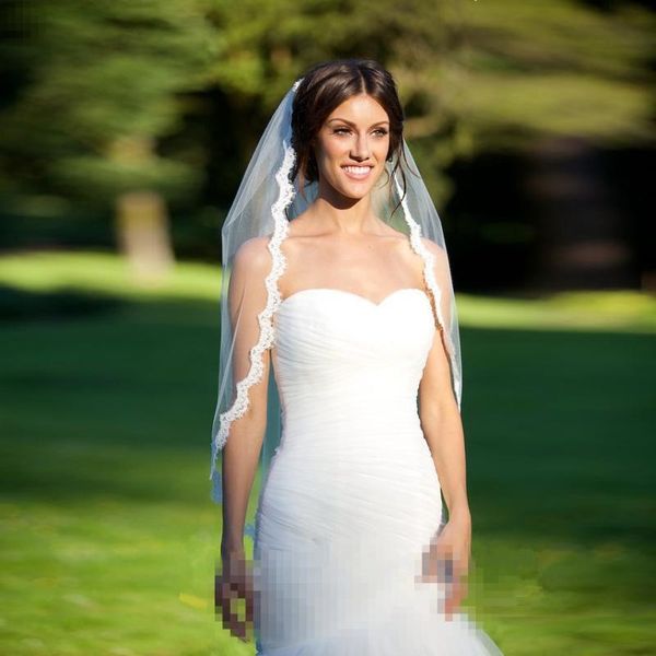 bridal veils canner short wedding veil white lvory one layer lace flower edge appliques accessories, Black
bridal veils canner short wedding veil white lvory one layer lace flower edge appliques accessories, Black