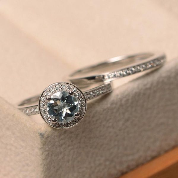 cluster rings european and american fashion luxury s925 sterling silver inlaid round sky blue crystal lace hollow ring jewelry, Golden;silver
cluster rings european and american fashion luxury s925 sterling silver inlaid round sky blue crystal lace hollow ring jewelry, Golden;silver