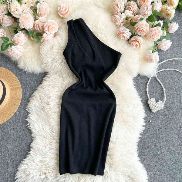 women one shoulder elastic open back buttocks dress solid color waist slim fashion spring summer 11b505 210525, Black;gray
women one shoulder elastic open back buttocks dress solid color waist slim fashion spring summer 11b505 210525, Black;gray