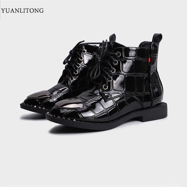 2021 winter fashion bright face daily front lace up net red low tube golden classic martin boots british style, Black
2021 winter fashion bright face daily front lace up net red low tube golden classic martin boots british style, Black
