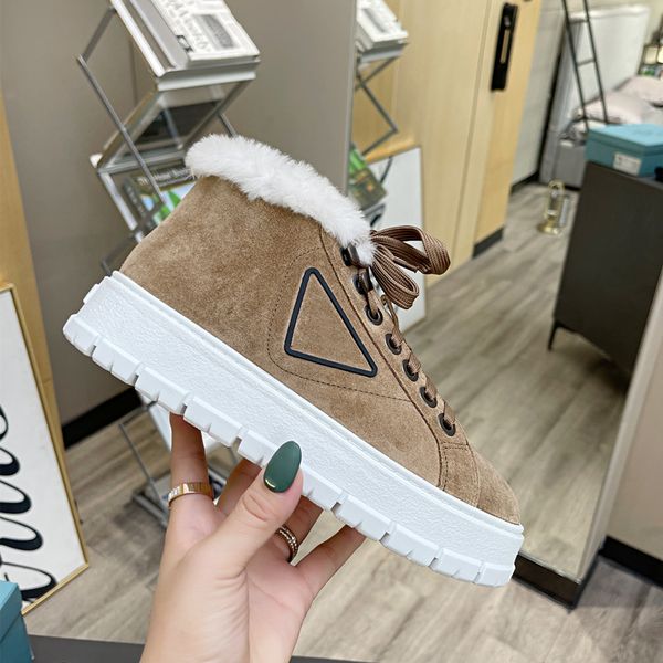 women designer shoes 2021 leather wool snow boots ankle martin desert boot 100%wool warmth real leathers coarse winter designers shoe black
women designer shoes 2021 leather wool snow boots ankle martin desert boot 100%wool warmth real leathers coarse winter designers shoe black