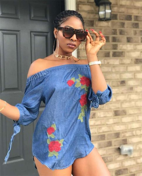 2020 denim fashion casual women's piece embroidery set with one line collar, White
2020 denim fashion casual women's piece embroidery set with one line collar, White