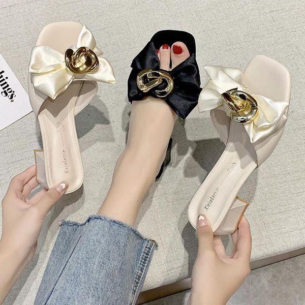 slippers shoes woman 2021 butterfly-knot casual square heel gold sandals rubber flip flops pantofle heeled mules luxury block ha, Black
slippers shoes woman 2021 butterfly-knot casual square heel gold sandals rubber flip flops pantofle heeled mules luxury block ha, Black