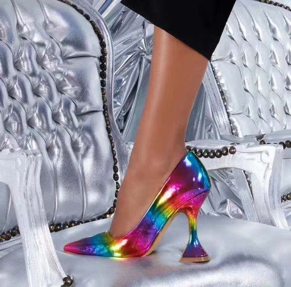 real pictures colorful rainbow fingertip woman lady female 9cm wine glass banquet high shoes 210427, Black
real pictures colorful rainbow fingertip woman lady female 9cm wine glass banquet high shoes 210427, Black