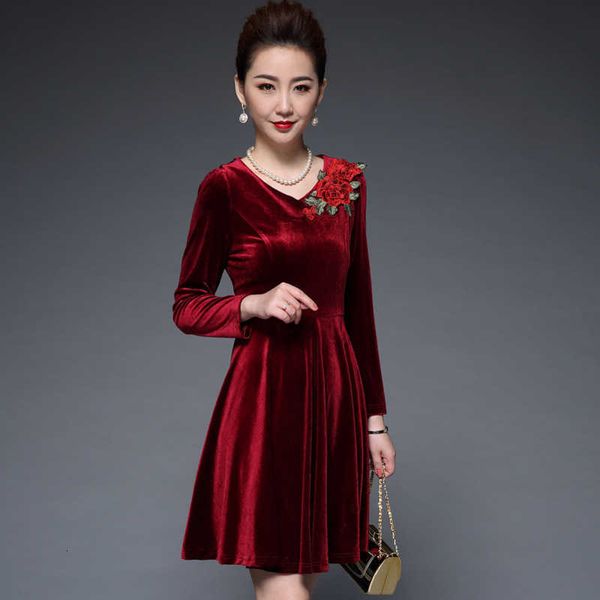 luxury party evening dress 2021 middle-aged women's -in-law 's spring golden veet sleeve medium long, White;pink
luxury party evening dress 2021 middle-aged women's -in-law 's spring golden veet sleeve medium long, White;pink