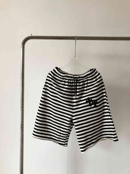crosin can be sbetter) with three label version ch croix black and white stripe cross leather terry casual pants, White;black
crosin can be sbetter) with three label version ch croix black and white stripe cross leather terry casual pants, White;black