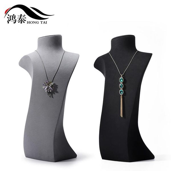 jewelry pouches, bags resin portrait neck necklace display stand creative storefront window microfiber tall mannequin props, Pink;blue
jewelry pouches, bags resin portrait neck necklace display stand creative storefront window microfiber tall mannequin props, Pink;blue