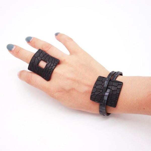 cluster rings fashion for women's leather ring - charms punk style jewelry designer art street things handmade, Golden;silver
cluster rings fashion for women's leather ring - charms punk style jewelry designer art street things handmade, Golden;silver