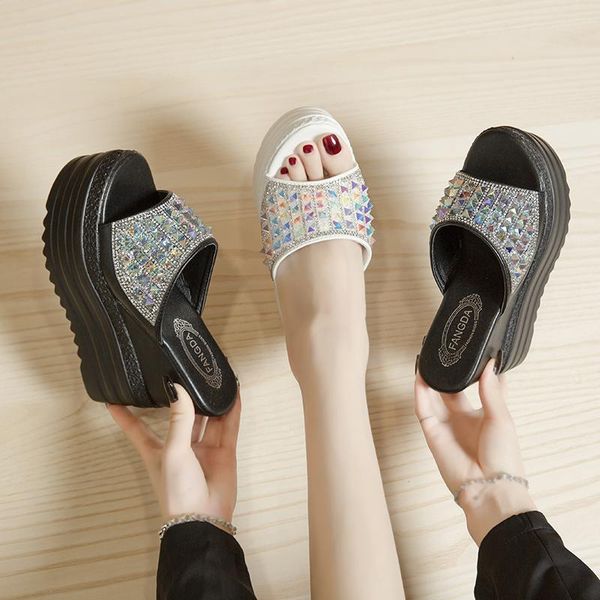 slippers shoes women casual heeled mules platform pantofle glitter slides on a wedge soft luxury high 2021 jelly fashion crysta, Black
slippers shoes women casual heeled mules platform pantofle glitter slides on a wedge soft luxury high 2021 jelly fashion crysta, Black
