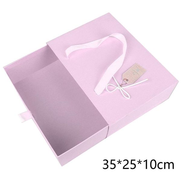 35*25*10cm gift bag present paper box,rigid thick box,box with handle bag,birthday box wedding wrap
35*25*10cm gift bag present paper box,rigid thick box,box with handle bag,birthday box wedding wrap