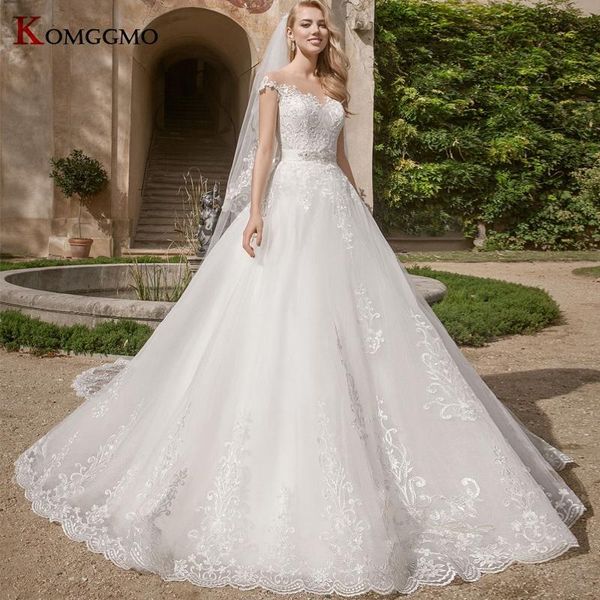 other wedding dresses 100% real custom made cap sleeve embroidery appliques tulle bridal ball gown luxury o-neck chapel train lace dress, White
other wedding dresses 100% real custom made cap sleeve embroidery appliques tulle bridal ball gown luxury o-neck chapel train lace dress, White