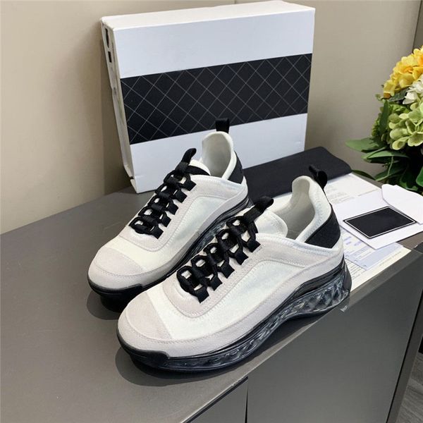 2021 calfskin cushion casual shoes suede platform vintage leather sneaker splicing white gray round toe trainers with box, Black
2021 calfskin cushion casual shoes suede platform vintage leather sneaker splicing white gray round toe trainers with box, Black