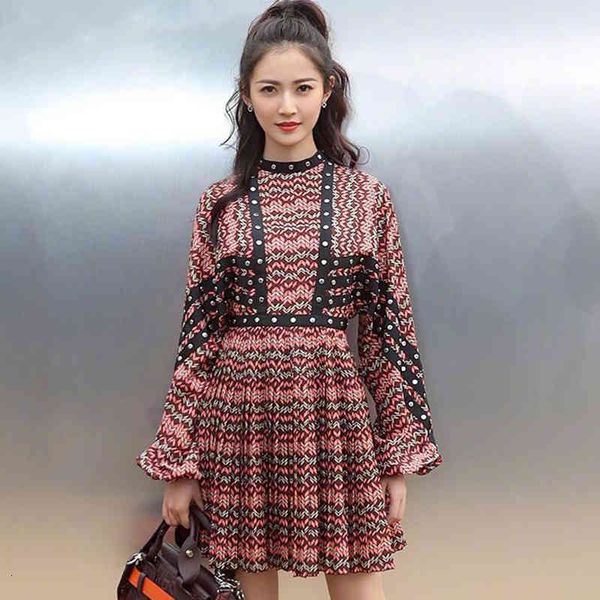 dressed in women's track designer spring fashion long sleeve casual printed neck shreds dress plied 8dti, Black;gray
dressed in women's track designer spring fashion long sleeve casual printed neck shreds dress plied 8dti, Black;gray