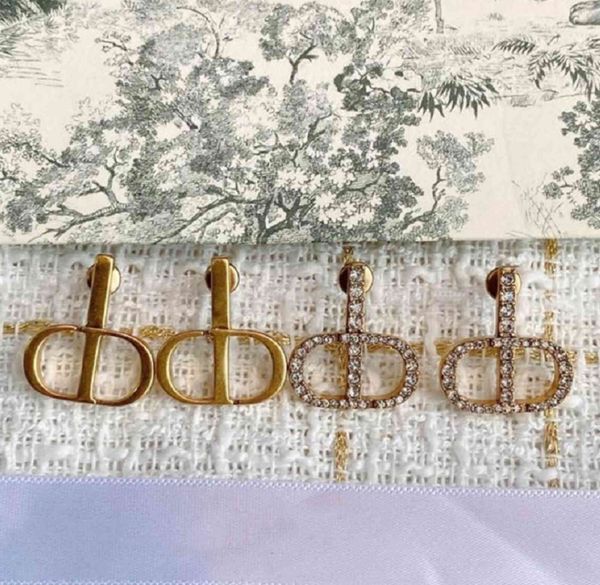 70% off letter earrings for women simple geometric earrings independent packaging, Silver
70% off letter earrings for women simple geometric earrings independent packaging, Silver