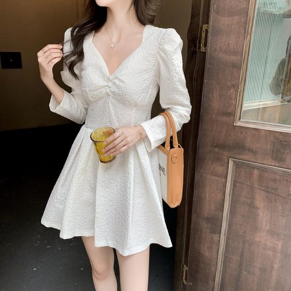 casual dresses 2021 autumn puff sleeve french solid color dress fashion and elegant temperament square collar ruffled waist slim ruffle skir, Black;gray
casual dresses 2021 autumn puff sleeve french solid color dress fashion and elegant temperament square collar ruffled waist slim ruffle skir, Black;gray