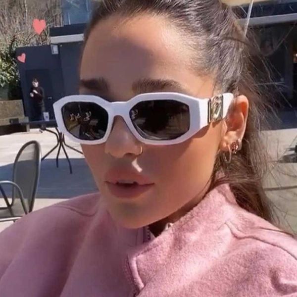 sunglasses in luxury brand small square sunglasses for women vintage candy color bla white hip hop men uv400 punk shades, White;black
sunglasses in luxury brand small square sunglasses for women vintage candy color bla white hip hop men uv400 punk shades, White;black