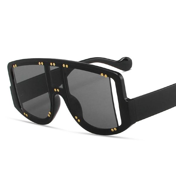 sunglasses 2021 european and american fashion big frame personality piece trend punk 1, White;black
sunglasses 2021 european and american fashion big frame personality piece trend punk 1, White;black
