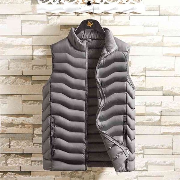 men' sleeveless vest jackets fashion male cotton-padded handsome zipper coats men stand collar warm waistcoats clothing 210925, Black;white
men' sleeveless vest jackets fashion male cotton-padded handsome zipper coats men stand collar warm waistcoats clothing 210925, Black;white