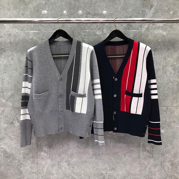 men's sweaters fashion 2021 brand men women slim v-neck cardigans clothing patchwork striped wool spring autumn casual coat, White;black
men's sweaters fashion 2021 brand men women slim v-neck cardigans clothing patchwork striped wool spring autumn casual coat, White;black