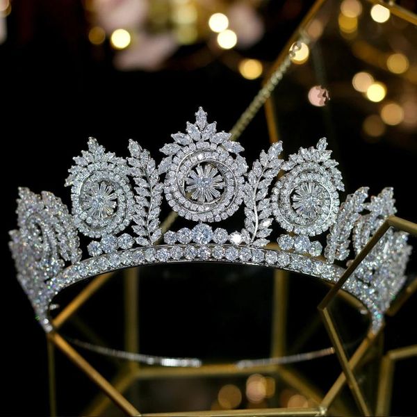 hair clips & barrettes white cubic zirconia crown wedding tiara accessories jewelry bridal headdress baroque crystal for women, Golden;silver
hair clips & barrettes white cubic zirconia crown wedding tiara accessories jewelry bridal headdress baroque crystal for women, Golden;silver
