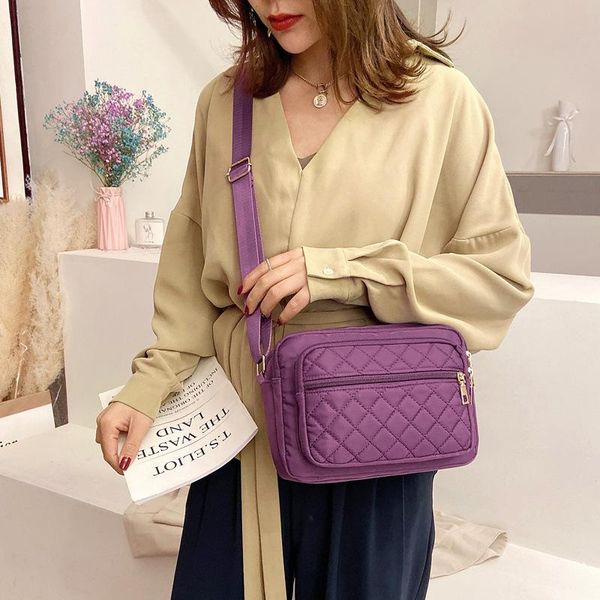 women's bag style embroidery thread middle-aged and elderly large-capacity one-shoulder diagonal canvas crossbody shoulder bags
women's bag style embroidery thread middle-aged and elderly large-capacity one-shoulder diagonal canvas crossbody shoulder bags