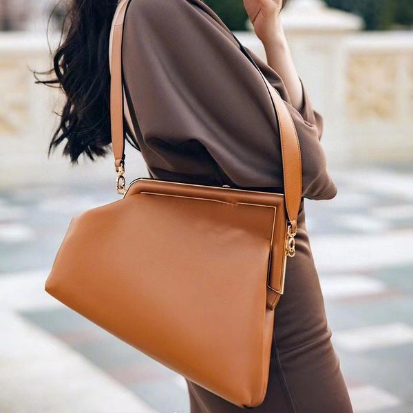 evening bags genuine leather women's bag real shoulder for women designer fashion handbag
evening bags genuine leather women's bag real shoulder for women designer fashion handbag