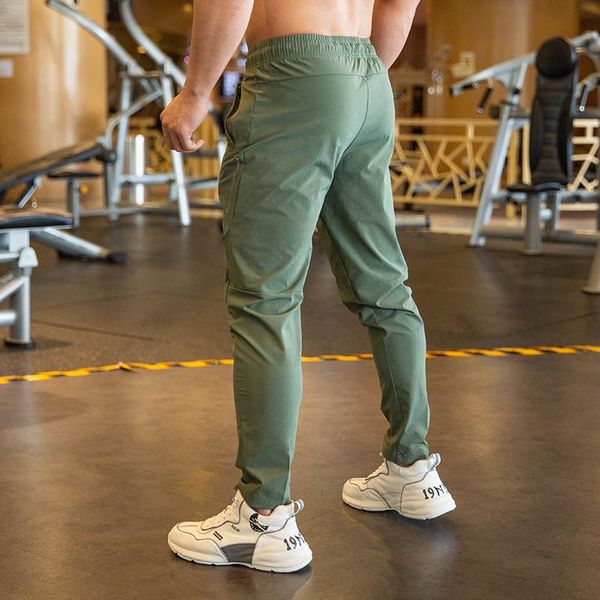 running pants sport pant for men fitness joggers quick dry elastic gym exercise workout with zipper pockets training long, Black;blue
running pants sport pant for men fitness joggers quick dry elastic gym exercise workout with zipper pockets training long, Black;blue