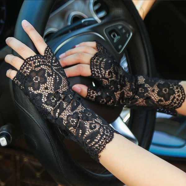 five fingers gloves cool lace summer ladies fashion half-finger driving and riding sunscreen wedding dancing etiquette, Blue;gray
five fingers gloves cool lace summer ladies fashion half-finger driving and riding sunscreen wedding dancing etiquette, Blue;gray
