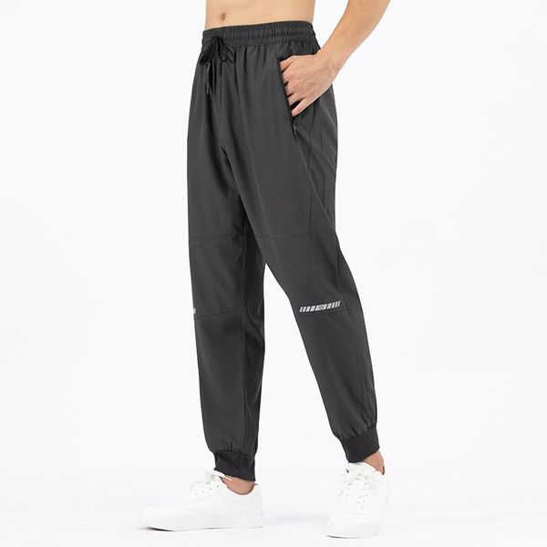 running pants men jogging training sportswear joggers sports men's with zipper pockets, Black;blue
running pants men jogging training sportswear joggers sports men's with zipper pockets, Black;blue