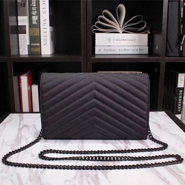cell phone pocket brand womenshoulder bags caviar leather luxury fashion messenger bag the chain handbags lady single handbag
cell phone pocket brand womenshoulder bags caviar leather luxury fashion messenger bag the chain handbags lady single handbag