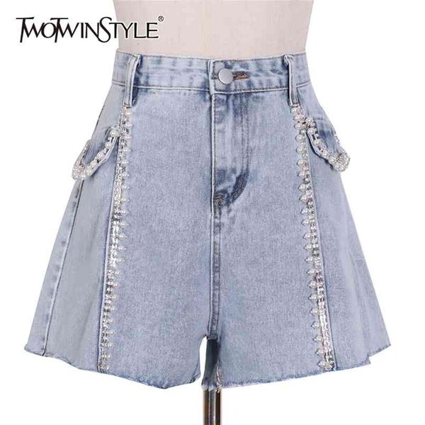 casual patchwork pearl short for women high waist denim streetwear shorts female fashion clothing summer 210521, White;black
casual patchwork pearl short for women high waist denim streetwear shorts female fashion clothing summer 210521, White;black