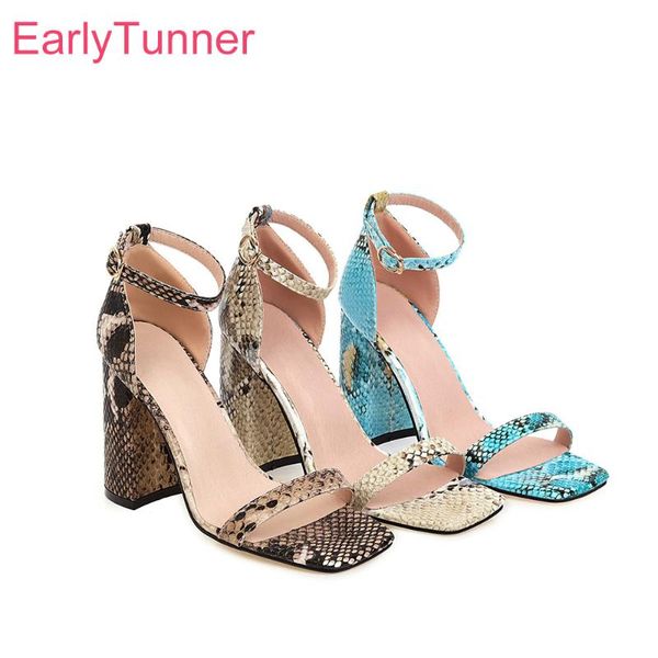 summer brand comfortable brown beige women sandals casual square high heel lady shoes plus big size 12 43 45 48, Black
summer brand comfortable brown beige women sandals casual square high heel lady shoes plus big size 12 43 45 48, Black