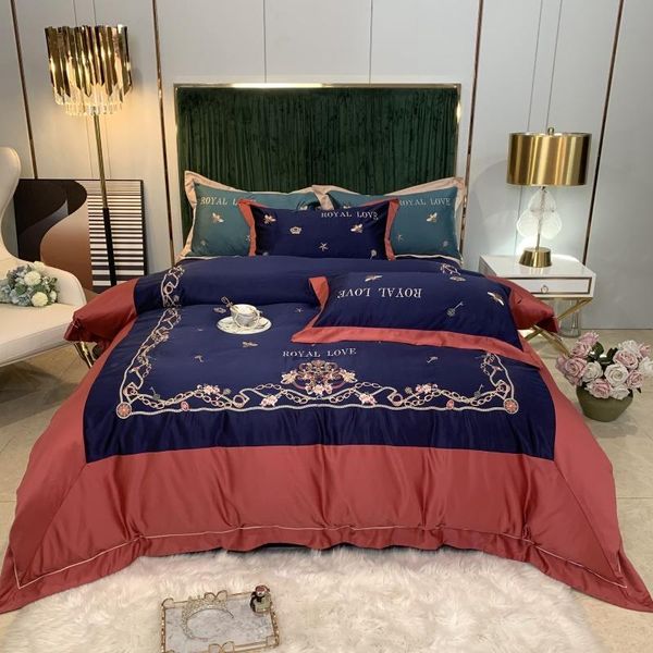 bedding sets luxury rich soft royal style patchwork 4 pcs (1 bed sheet + 1 duvet cover +2 pillowcases) wrinkle home decor
bedding sets luxury rich soft royal style patchwork 4 pcs (1 bed sheet + 1 duvet cover +2 pillowcases) wrinkle home decor