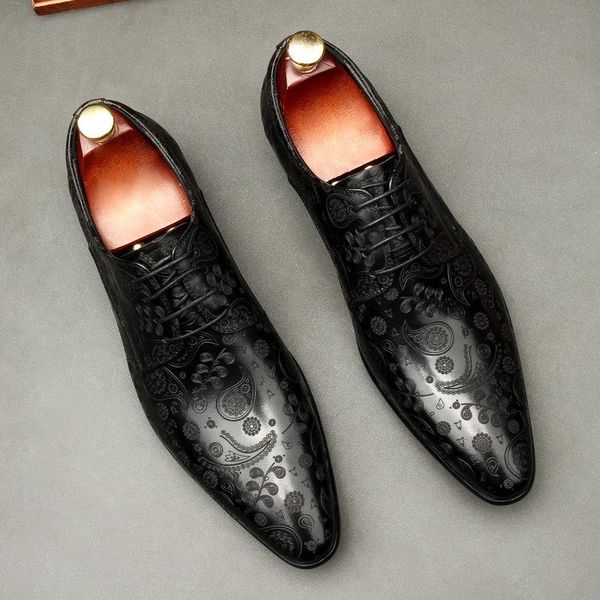 dress shoes mens black wedding men trendy carving cow leather pointed toe business office career work derby man
dress shoes mens black wedding men trendy carving cow leather pointed toe business office career work derby man