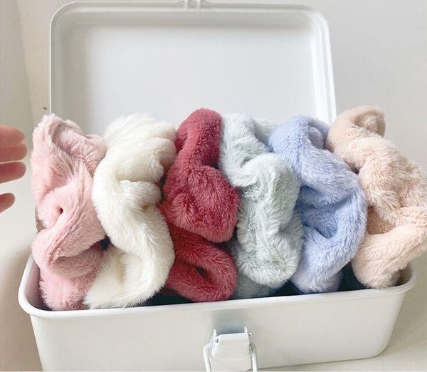 autumn and winter hair band female lovely plush hair ring elastic hair rope women girls scrunchies ponytail holder accessories, Slivery;white
autumn and winter hair band female lovely plush hair ring elastic hair rope women girls scrunchies ponytail holder accessories, Slivery;white