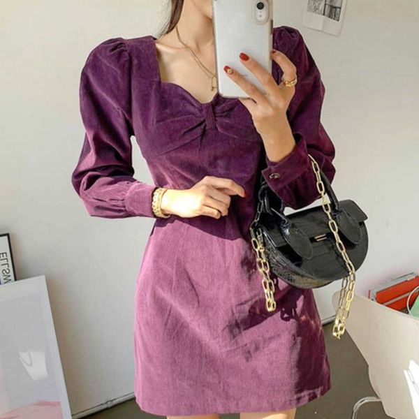 mini party dres long sleeve elegant korean purple square collar female clothes autumn office lady 210604, Black;gray
mini party dres long sleeve elegant korean purple square collar female clothes autumn office lady 210604, Black;gray