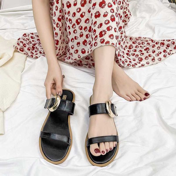 summer brand designer non-slip round head slippers female chic flat slippers for ladies woman casual leisure shoe women 210611, Black
summer brand designer non-slip round head slippers female chic flat slippers for ladies woman casual leisure shoe women 210611, Black