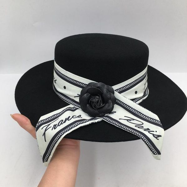 stingy brim hats arrival winter wool hat for men and women french hepburn windy eaves flower ribbon flat, Blue;gray
stingy brim hats arrival winter wool hat for men and women french hepburn windy eaves flower ribbon flat, Blue;gray