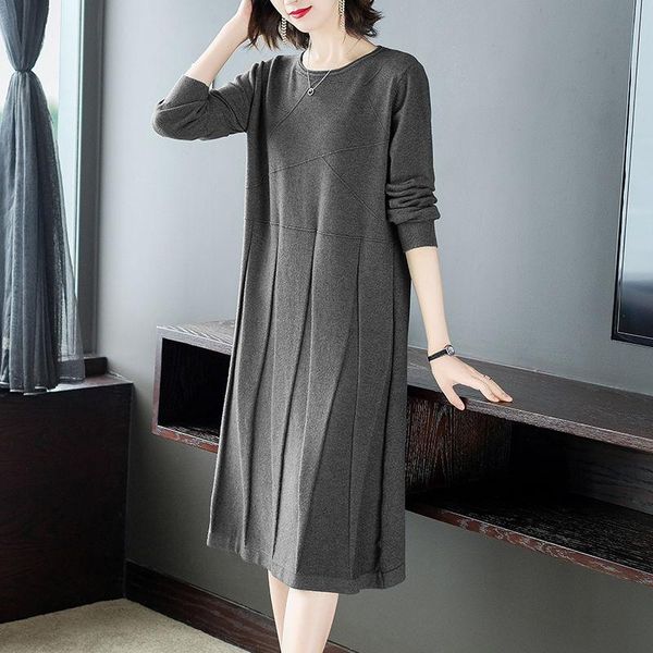casual dresses women 2021 autumn winter o-neck long sleeve sweater dress female loose knitted ladies solid midi vestidos c404, Black;gray
casual dresses women 2021 autumn winter o-neck long sleeve sweater dress female loose knitted ladies solid midi vestidos c404, Black;gray