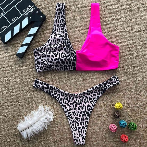 2021 new splicing leoaprd women swimsuit female swimwear two pieces bikini set thong bather front twist bathing suit swimin
2021 new splicing leoaprd women swimsuit female swimwear two pieces bikini set thong bather front twist bathing suit swimin