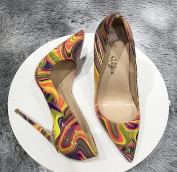 2021 women shoes red bottoms high heels pointed sole pumps large size high heeled shoes 1, Black
2021 women shoes red bottoms high heels pointed sole pumps large size high heeled shoes 1, Black
