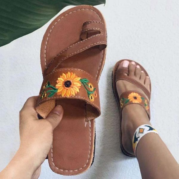 slippers sandalias women's slipper pu leather comfy platform flat sole casual shoes breathable outdoor leisure sandals, Black
slippers sandalias women's slipper pu leather comfy platform flat sole casual shoes breathable outdoor leisure sandals, Black