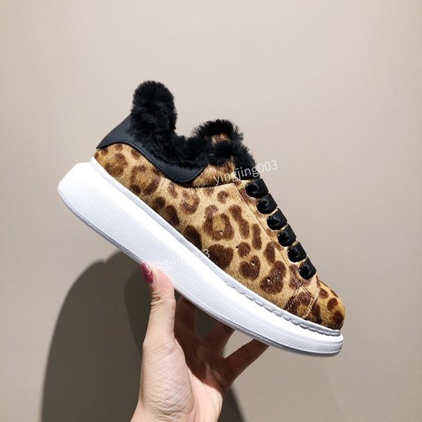 mens womens genuine leather boots designer shoes woman fashion outdoor falt sneakers mens platform leathers casual trainers, Black
mens womens genuine leather boots designer shoes woman fashion outdoor falt sneakers mens platform leathers casual trainers, Black