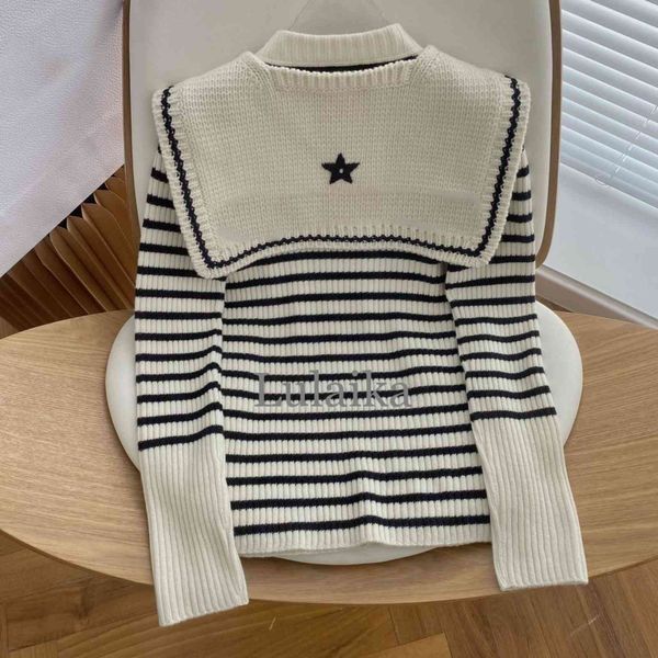 women's sweaters luxury brand striped shawl sweater winter soft letter feminine wear versatile knitted jiy9, White;black
women's sweaters luxury brand striped shawl sweater winter soft letter feminine wear versatile knitted jiy9, White;black