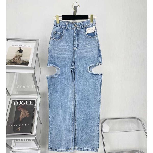 the correct version of trendy net red yang mi's same 2021 autumn high waist perforated jeans and wide leg pants, Black;brown
the correct version of trendy net red yang mi's same 2021 autumn high waist perforated jeans and wide leg pants, Black;brown